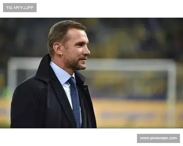 从五个角度全面解读莫塔战术体系中场位置的多维角色与战略价值